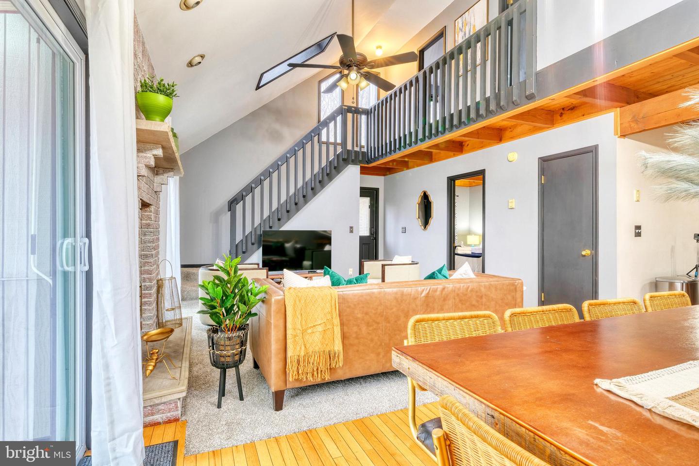 2255 S. Highpoint Dr
