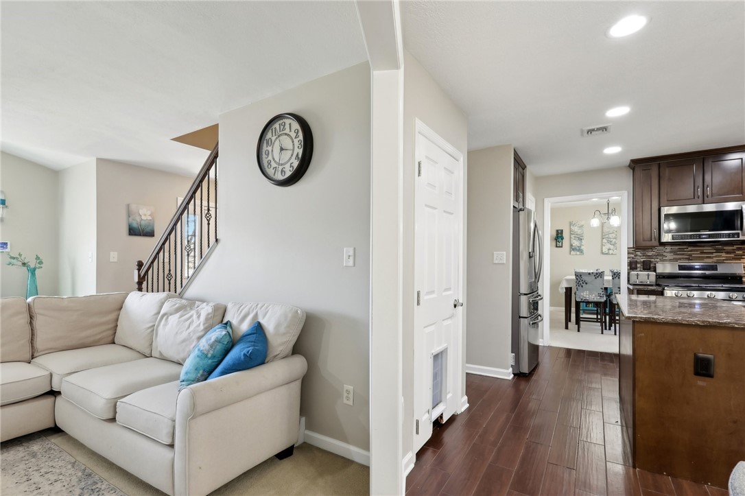 407 Auburn Dr