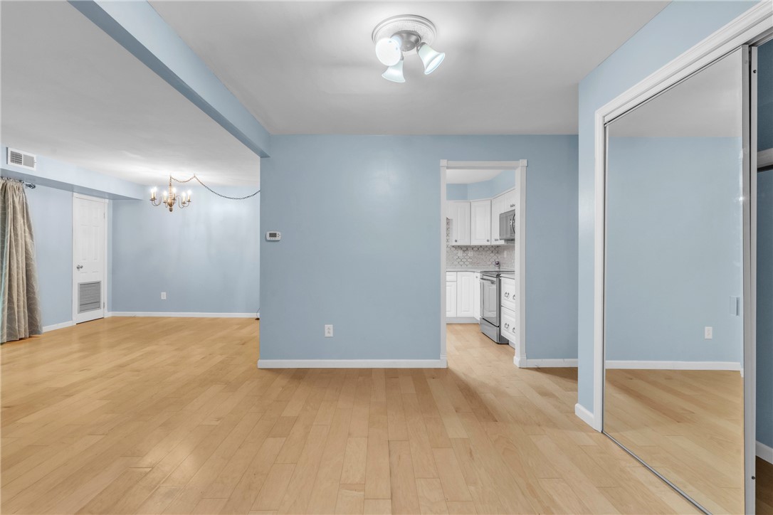 555 Sloop Road 12