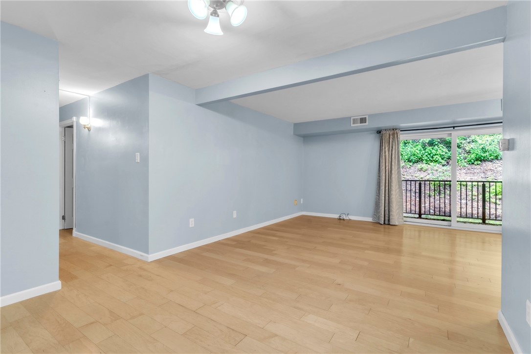 555 Sloop Road 12