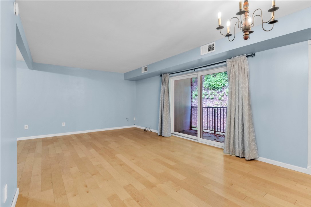 555 Sloop Road 12