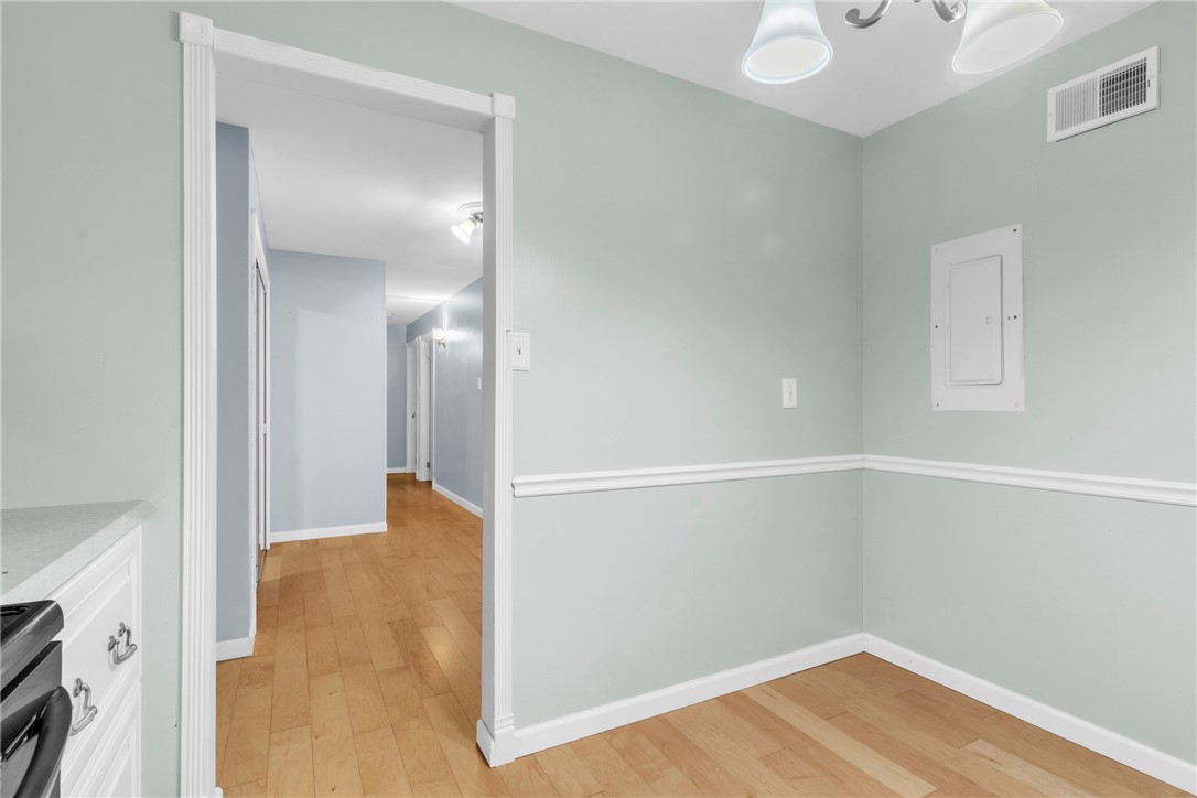 555 Sloop Road 12