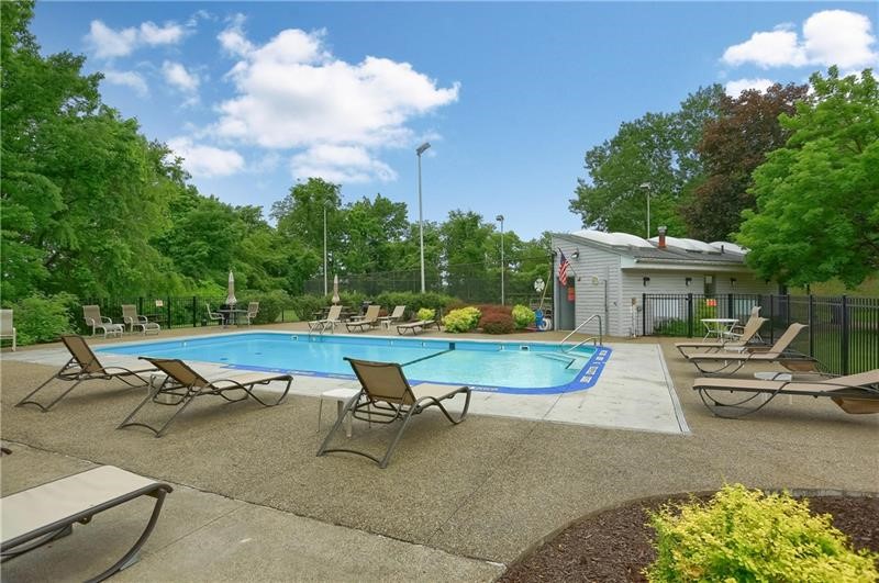555 Sloop Road 12