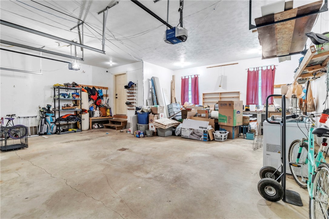 114 Franklin Oaks Drive