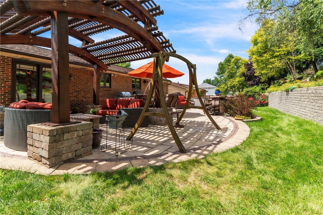 646 Ray Drive
