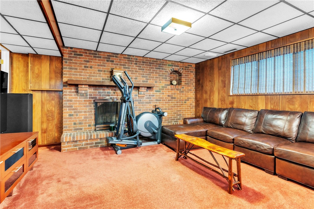 646 Ray Drive