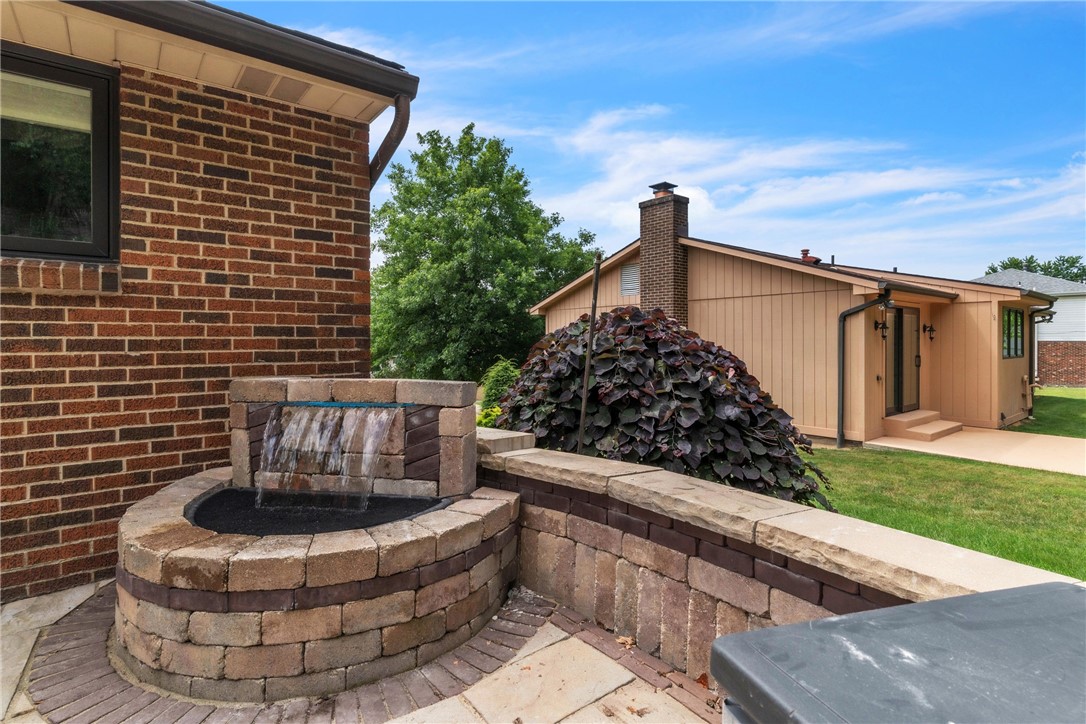 646 Ray Drive