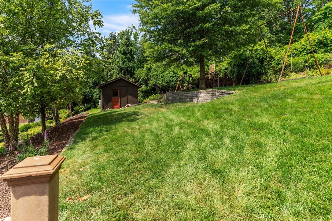646 Ray Drive