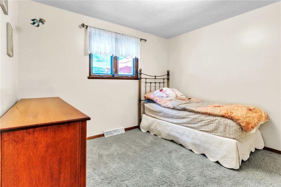 646 Ray Drive