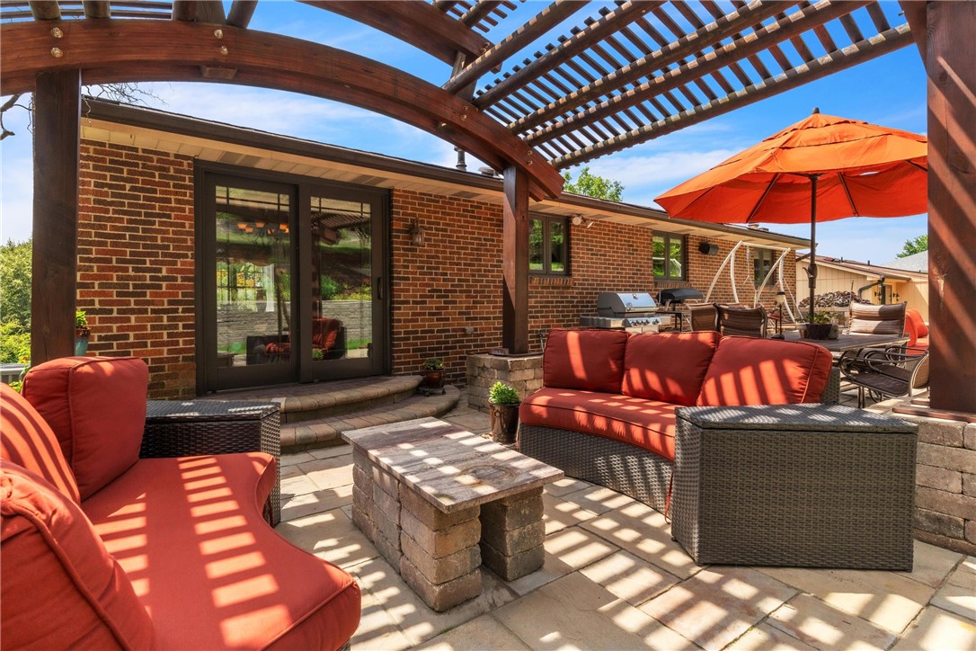 646 Ray Drive