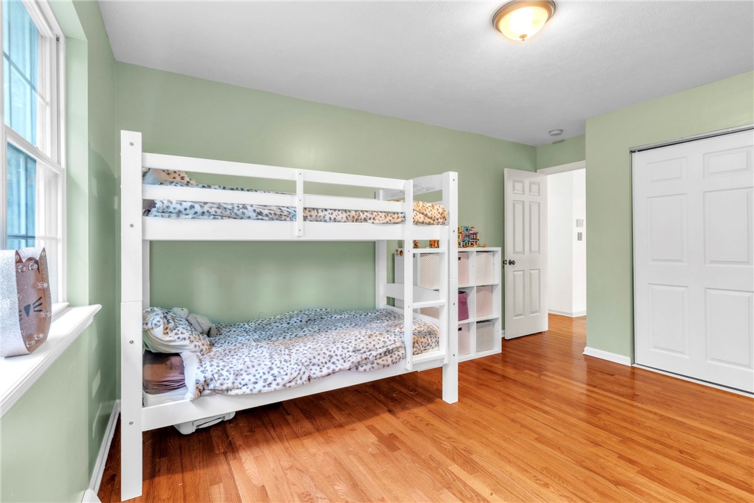 114 Franklin Oaks Drive