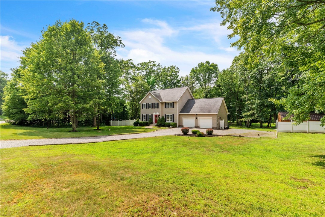 114 Franklin Oaks Drive