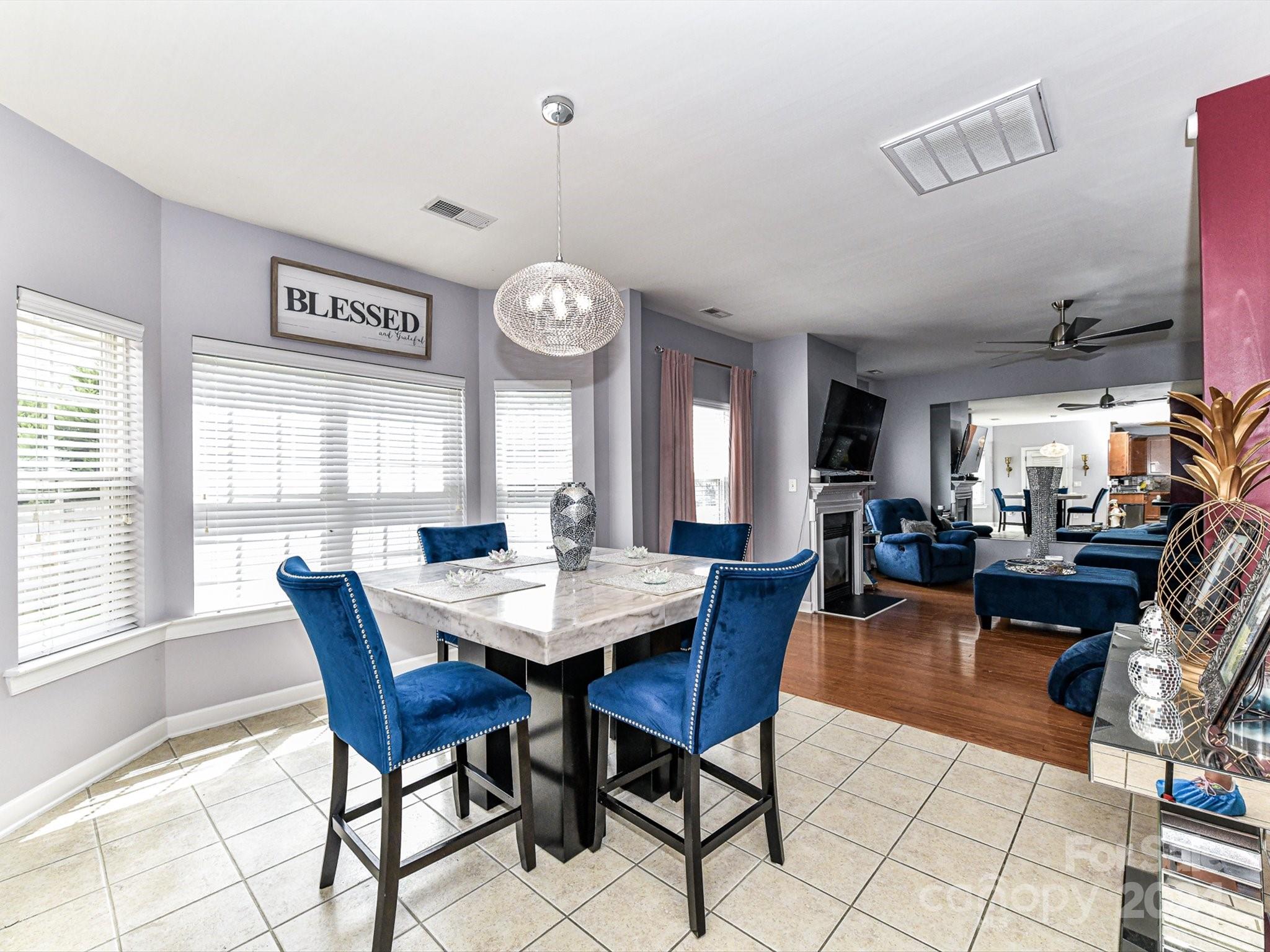 505 Clearwater Drive NW