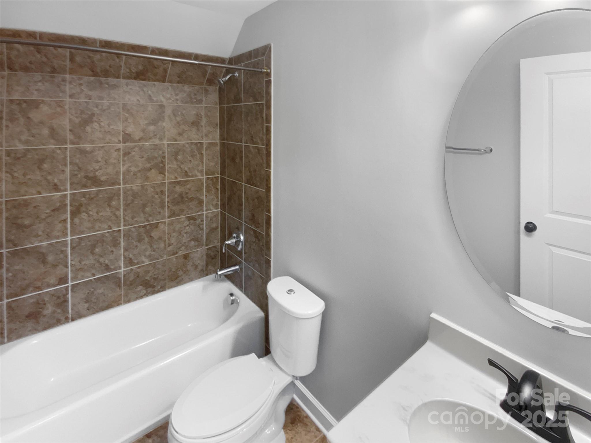 15886 Reynolds Drive