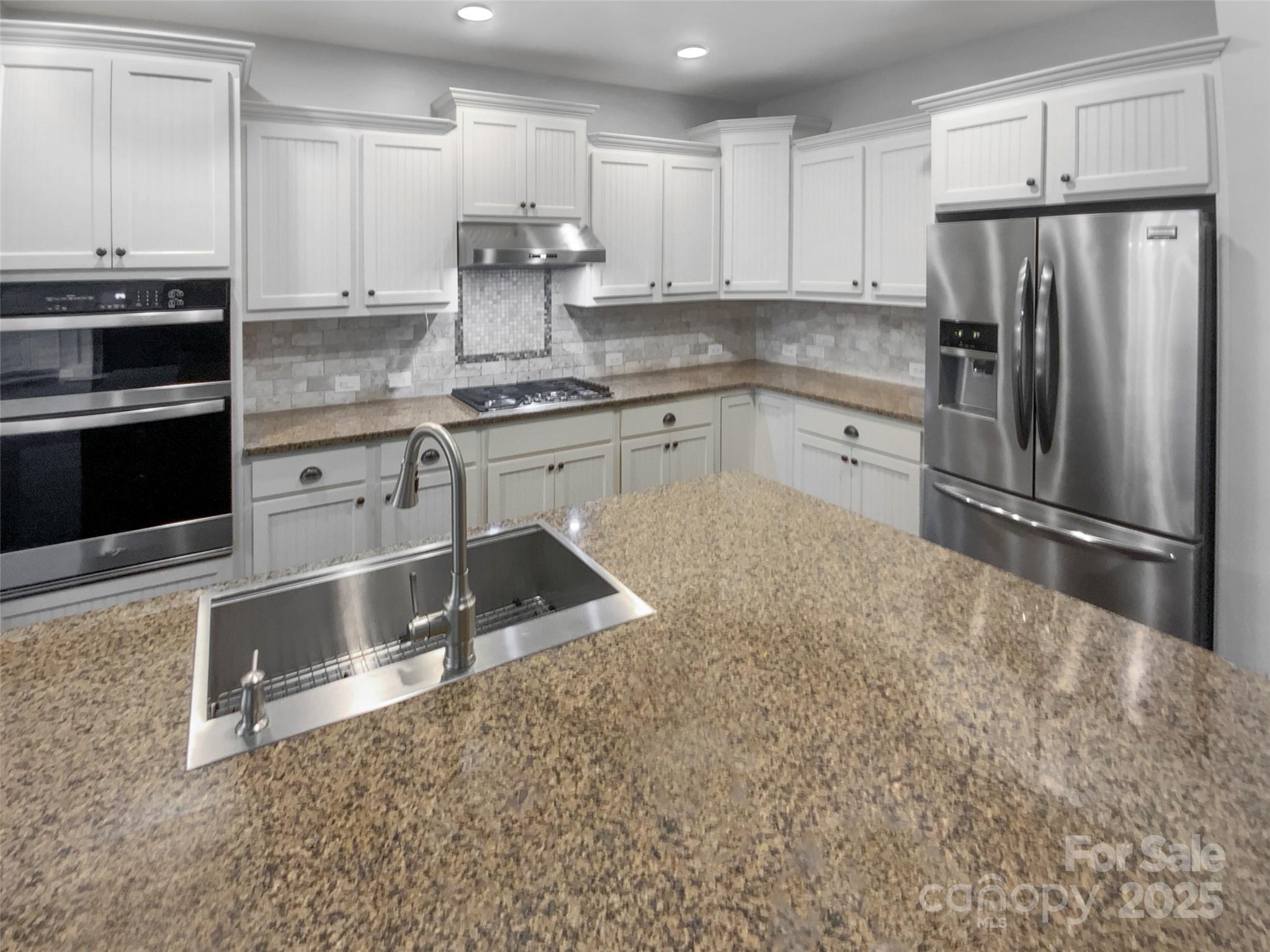 15886 Reynolds Drive