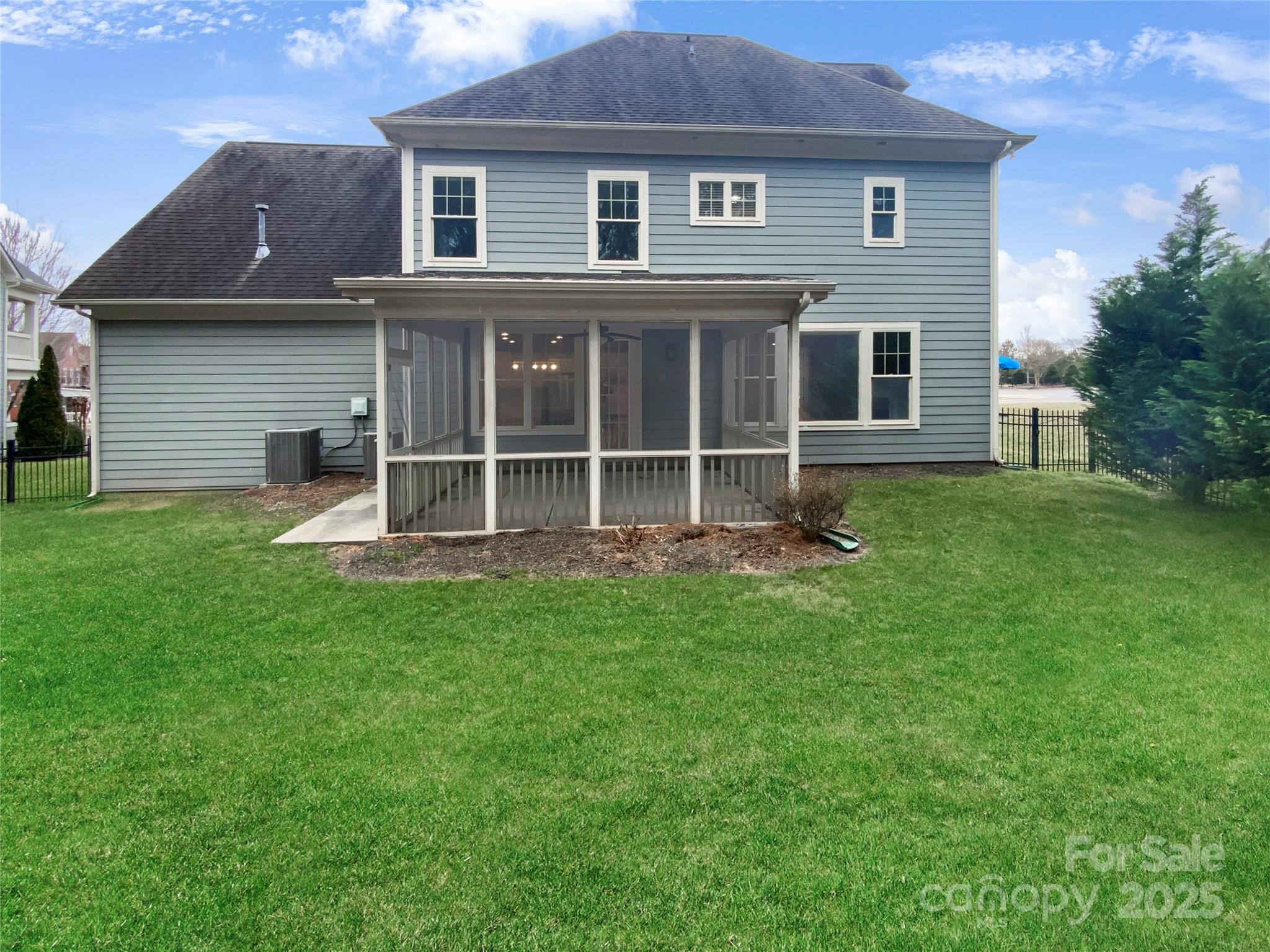 15886 Reynolds Drive