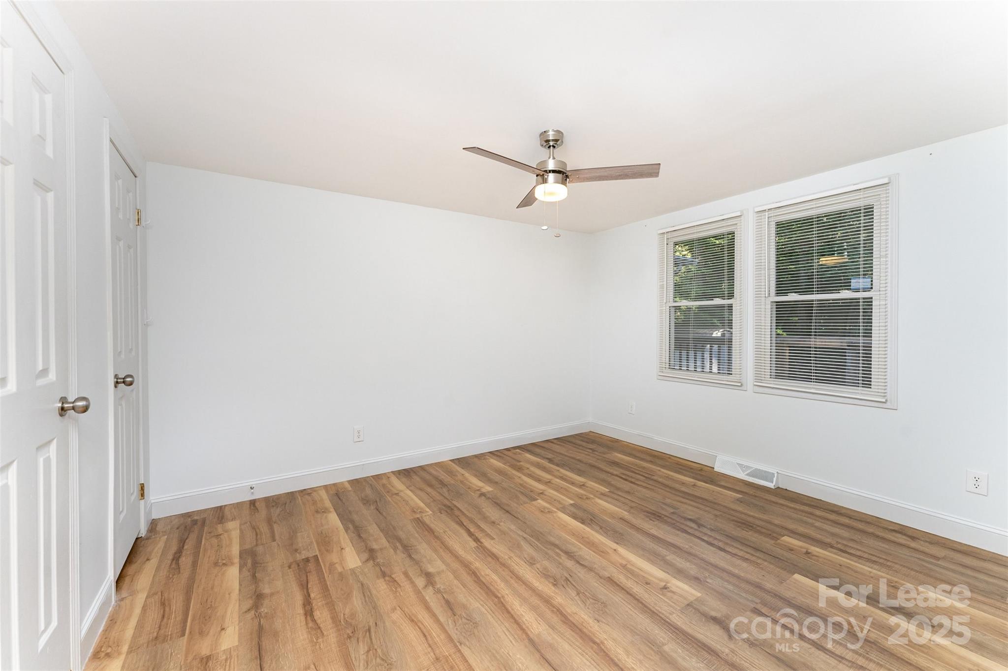 4301 Eagle Chase Drive