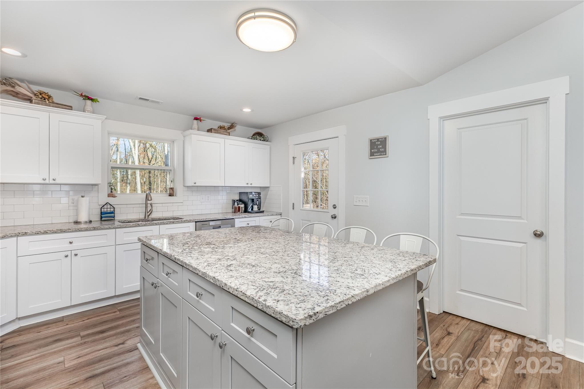 510 Fairbluff Avenue