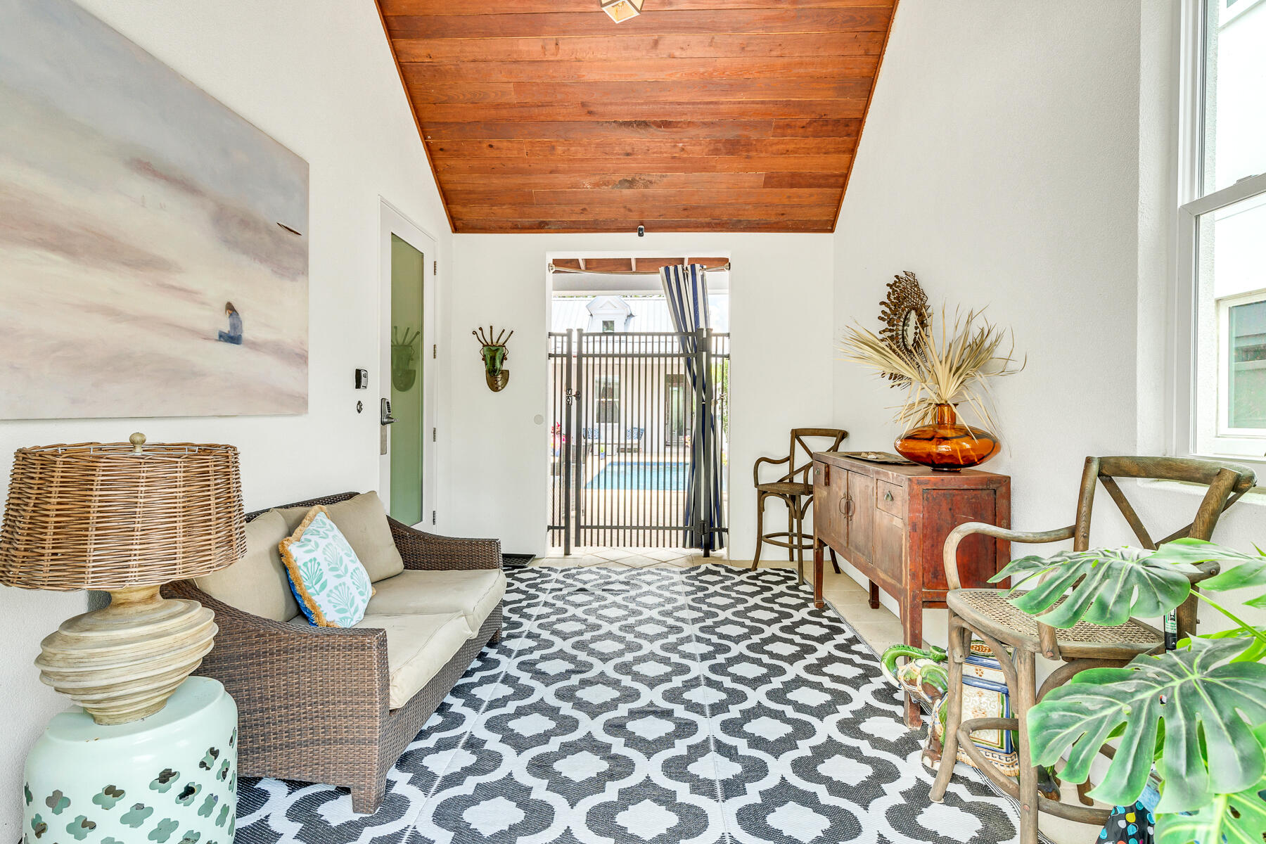 75 Barcelona Avenue