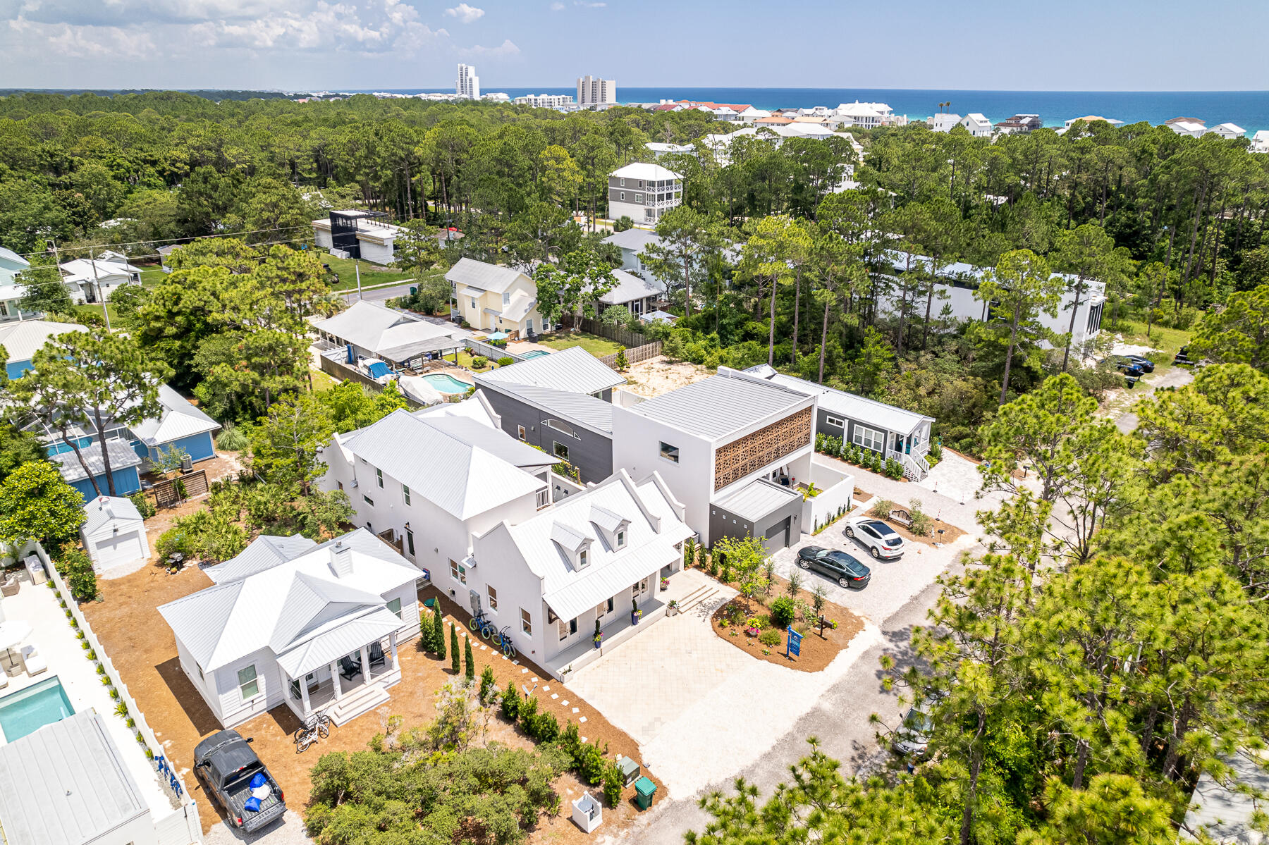 75 Barcelona Avenue