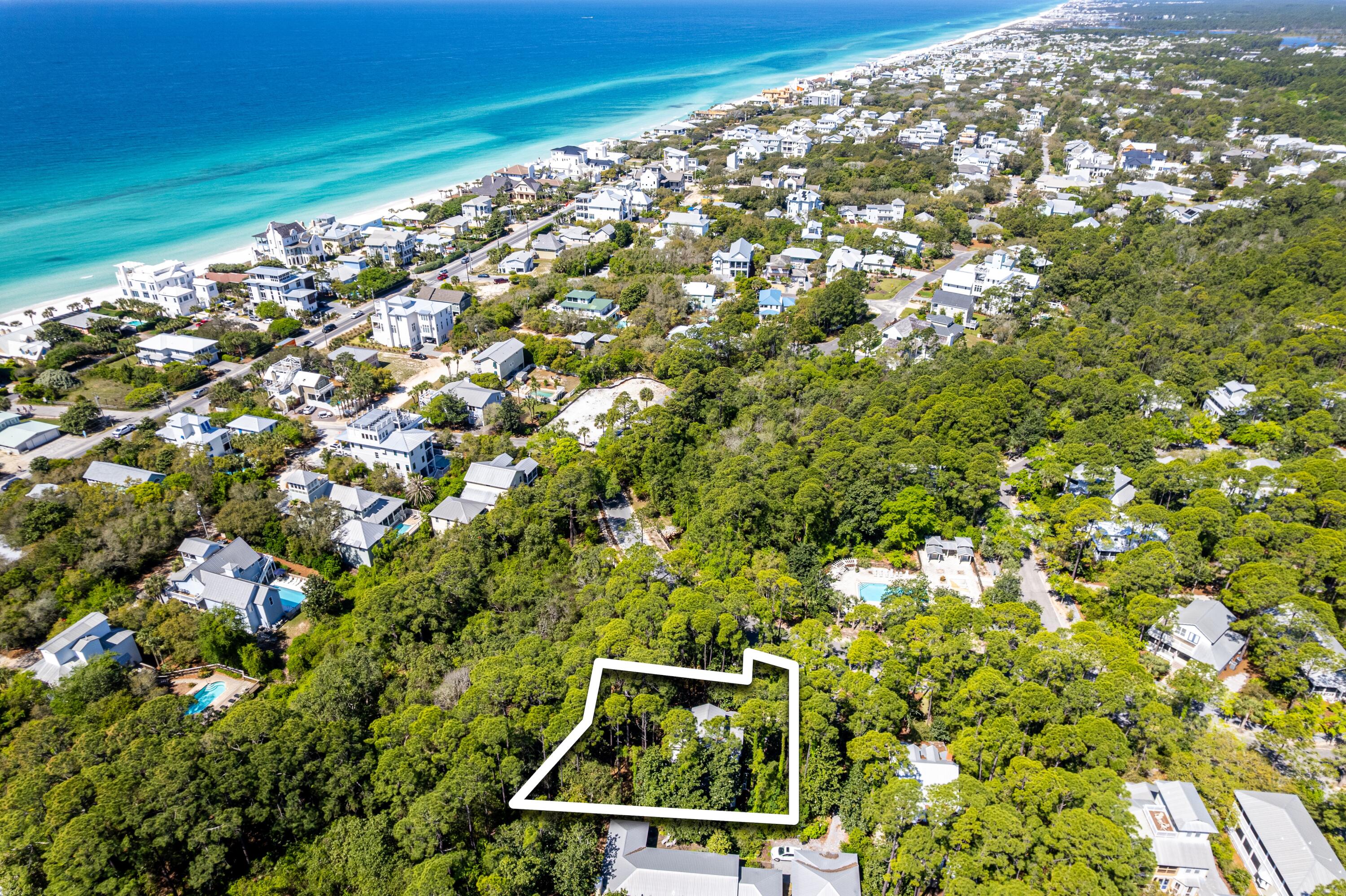 126 N Andalusia Avenue