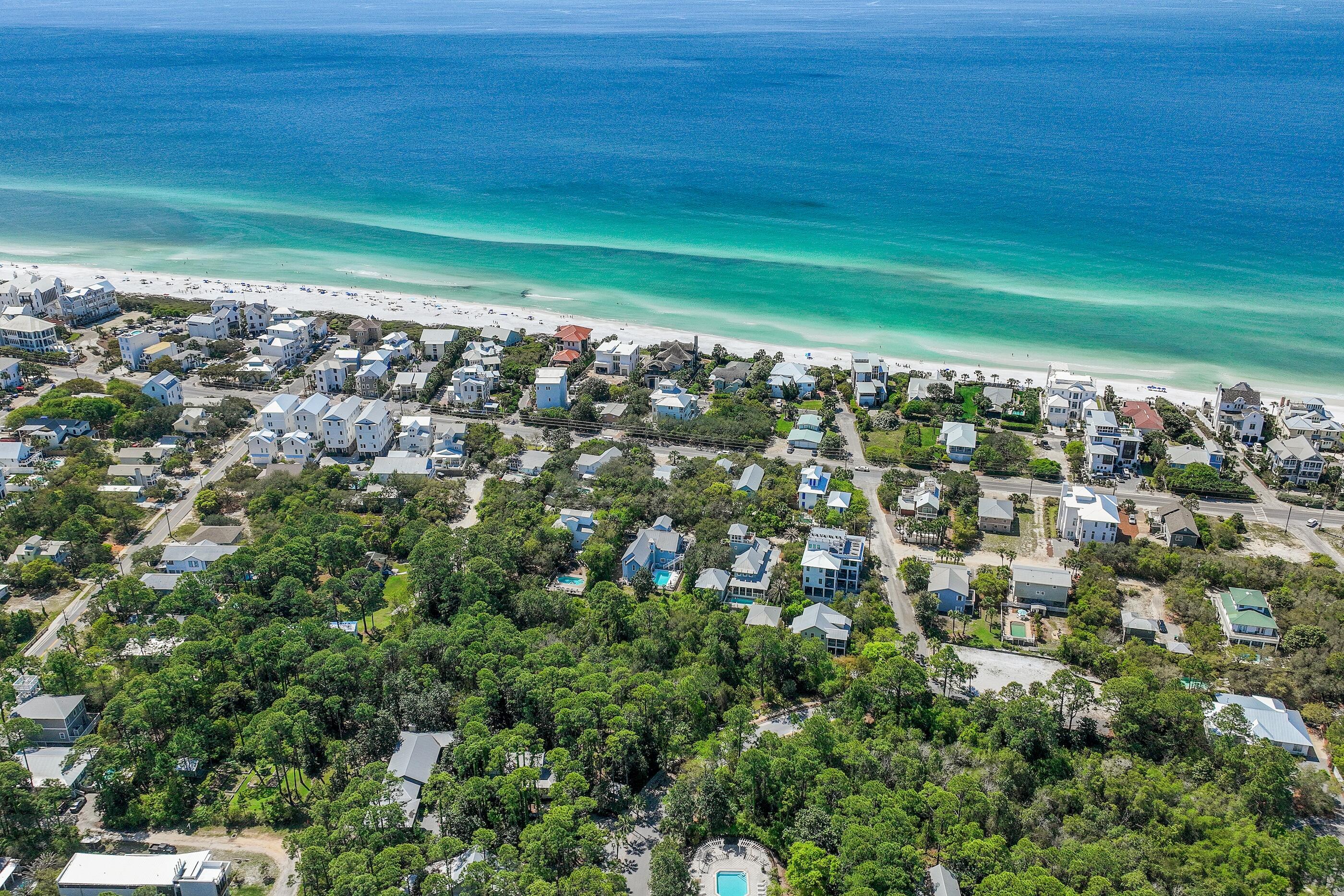 126 N Andalusia Avenue