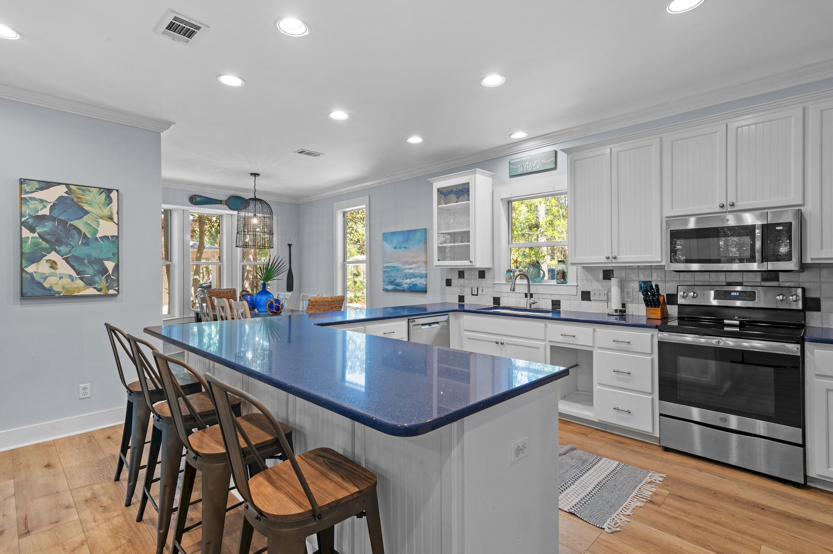 126 N Andalusia Avenue