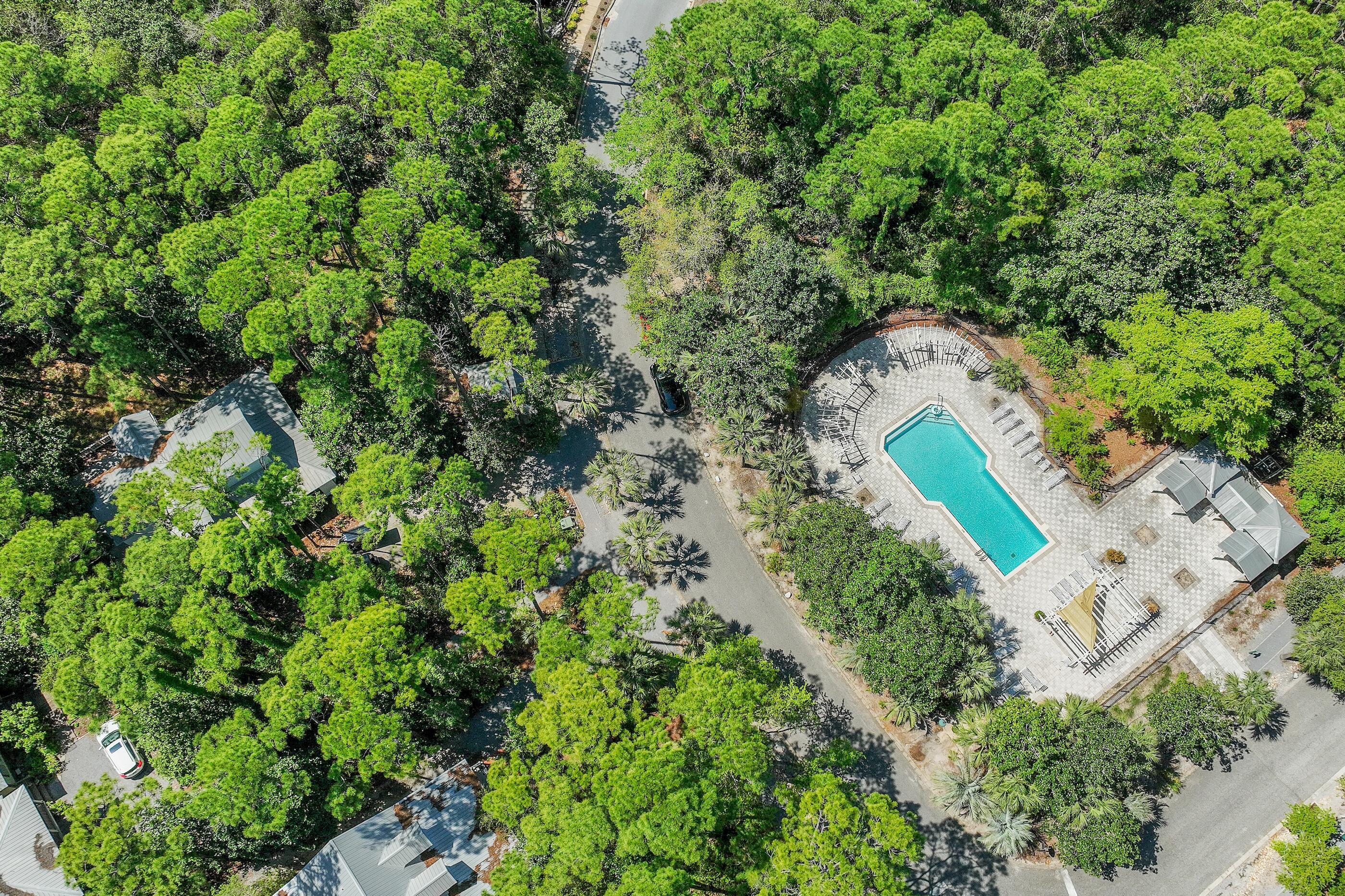 126 N Andalusia Avenue