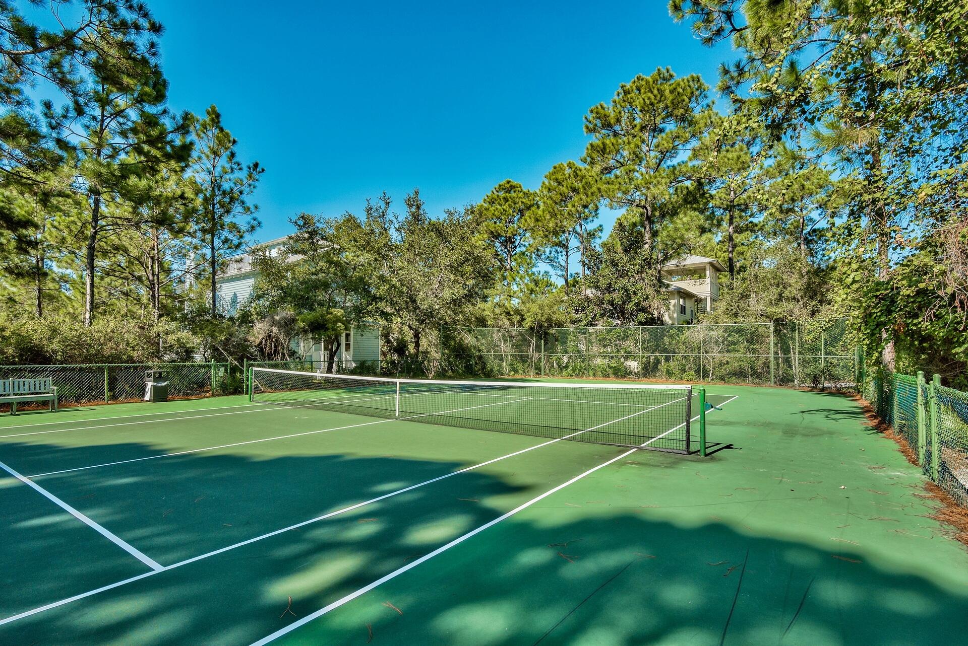 126 N Andalusia Avenue