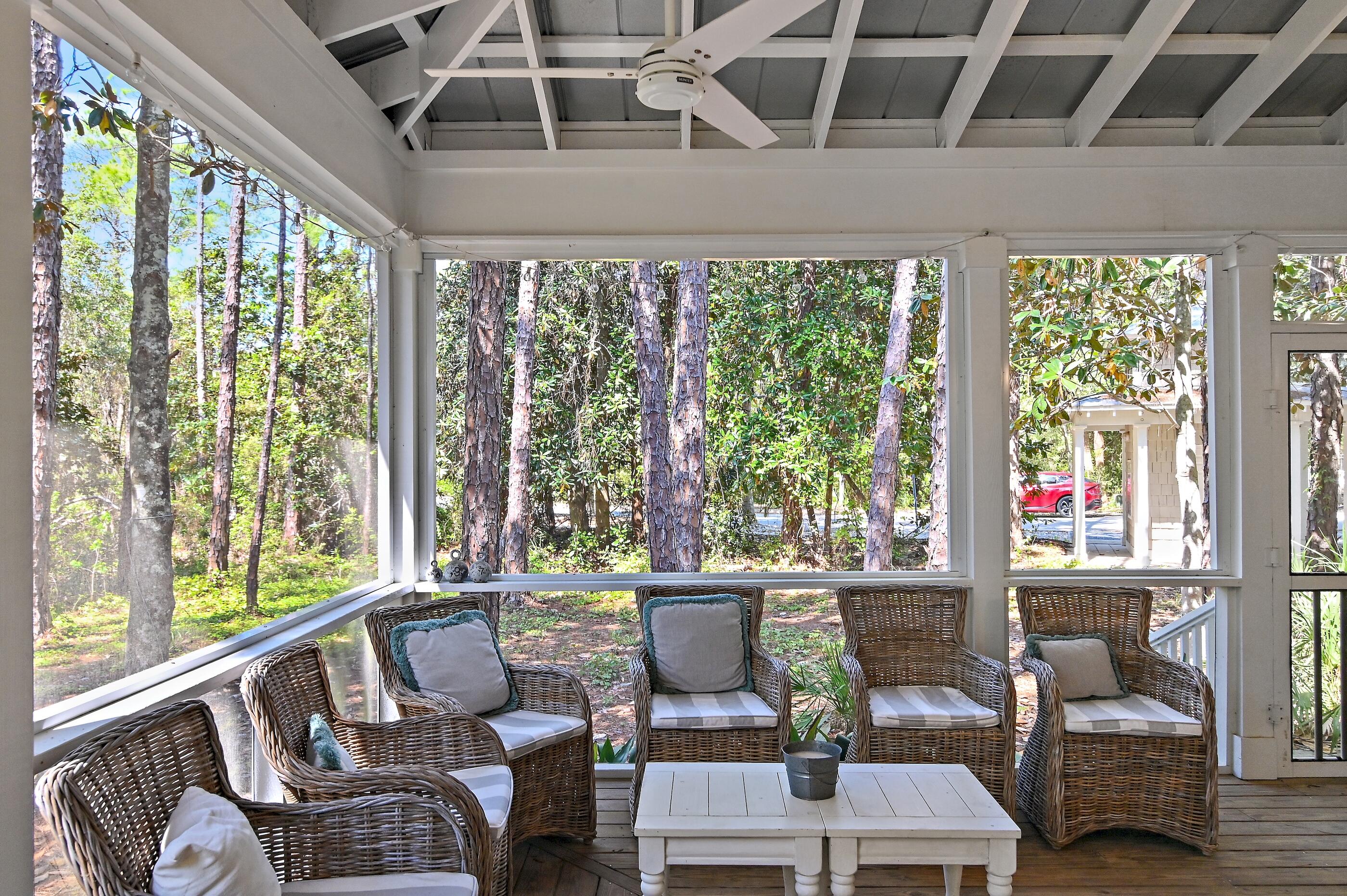 126 N Andalusia Avenue