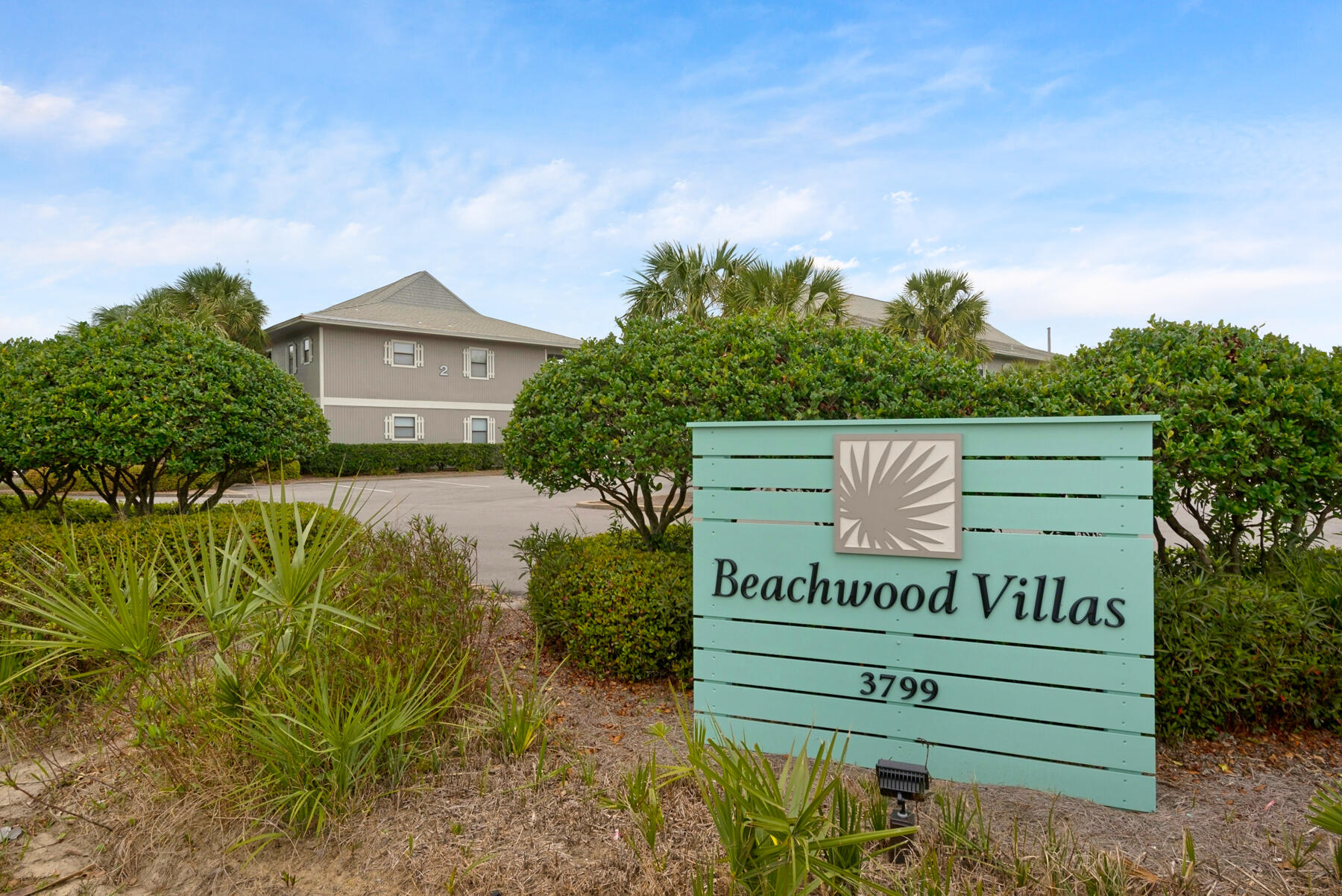 3799 E County Highway 30A D5
