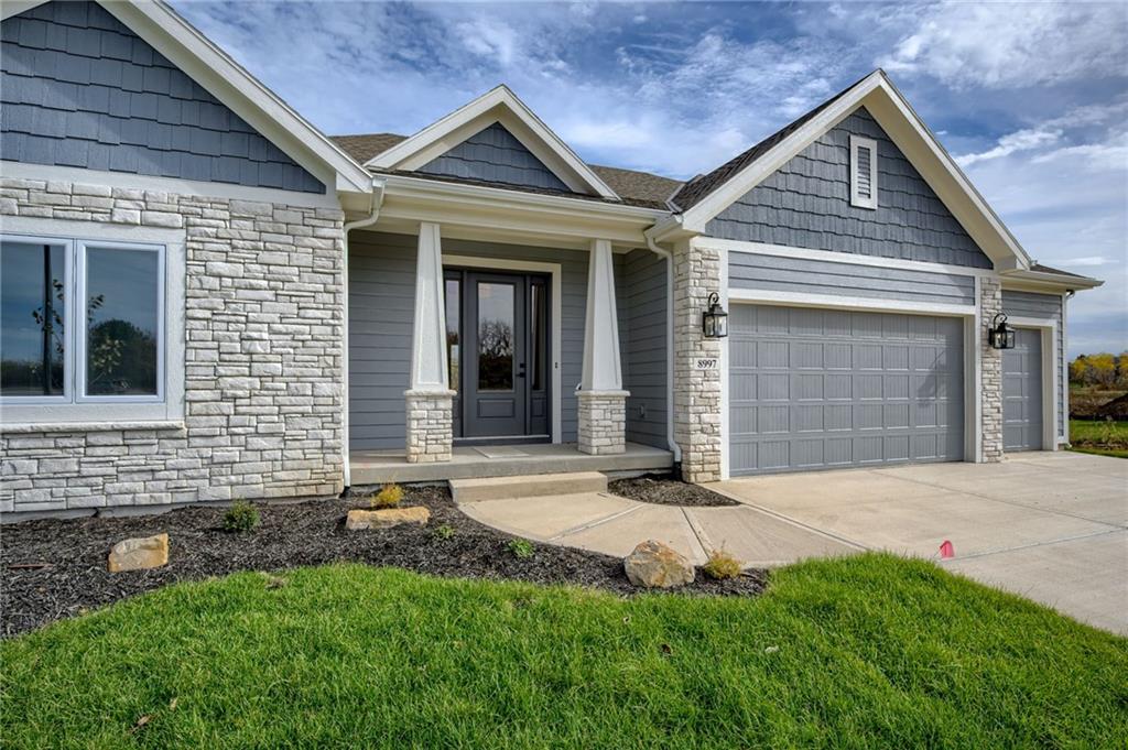 8997 Shady Bend Road