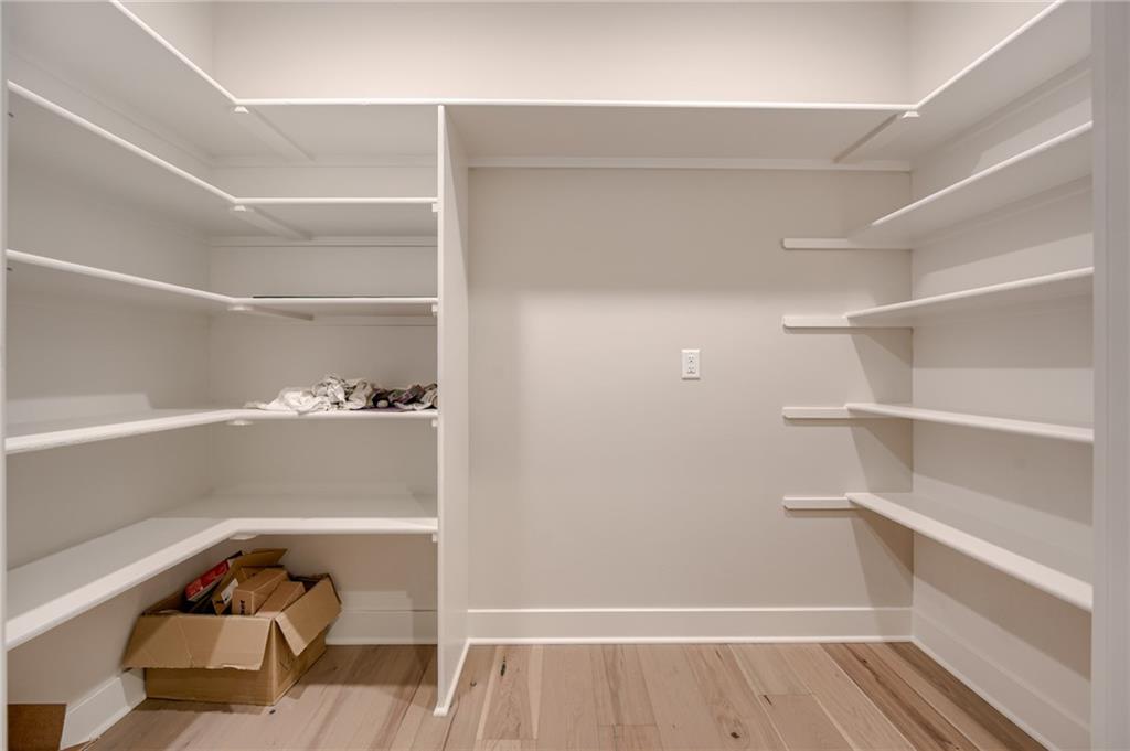 8997 Shady Bend Road