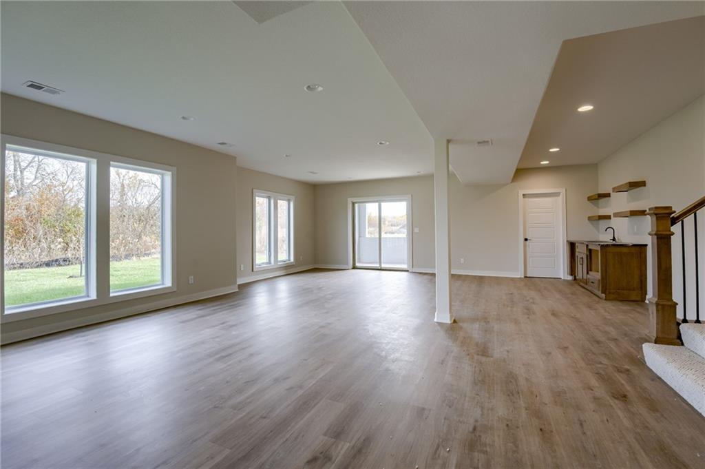 8997 Shady Bend Road