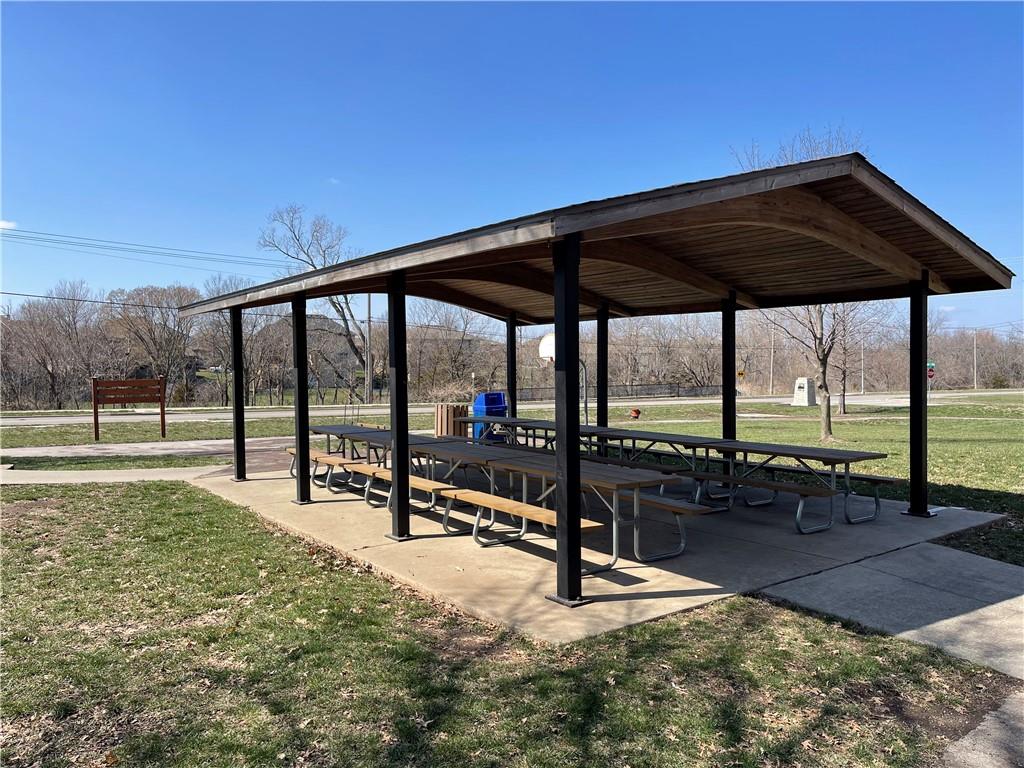 8997 Shady Bend Road