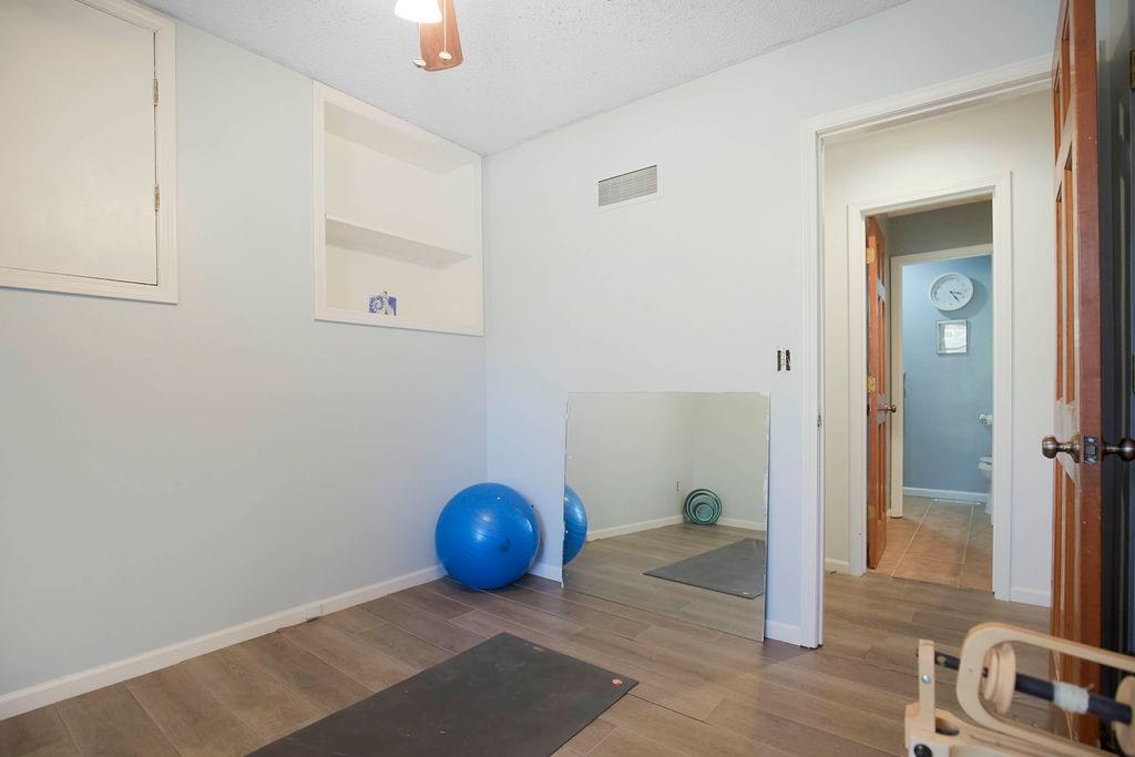 16419 W 147th Terrace