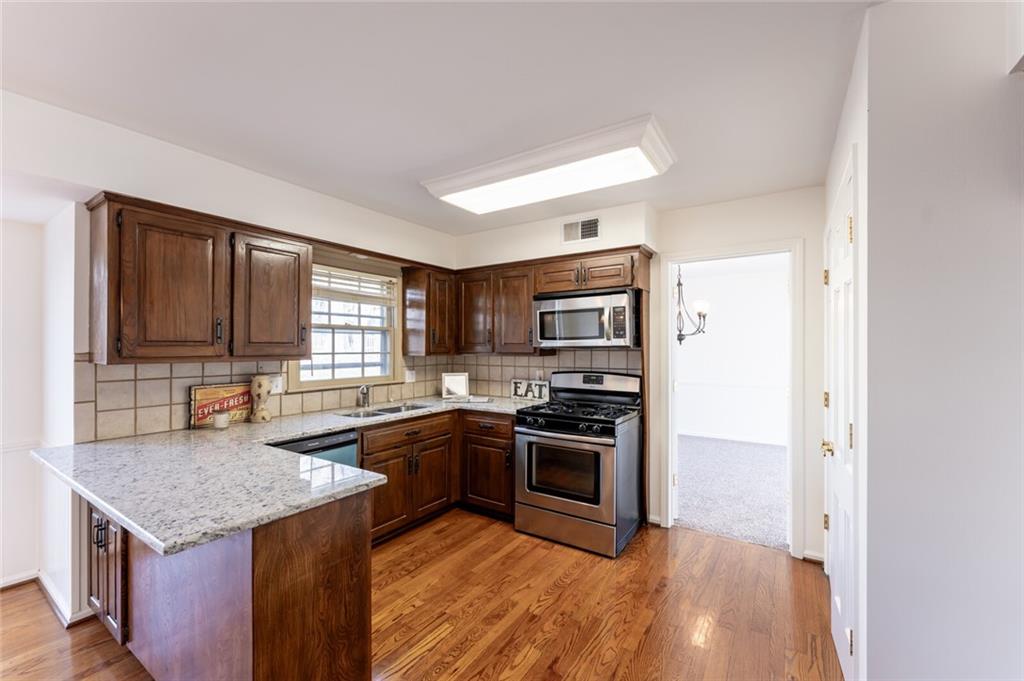 8510 Bradshaw Street