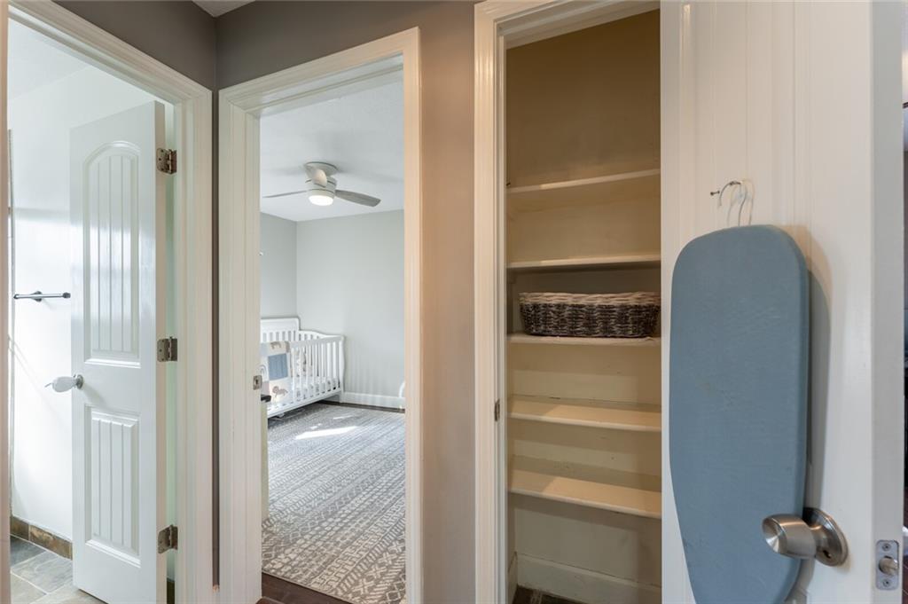 2801 W 75th Place