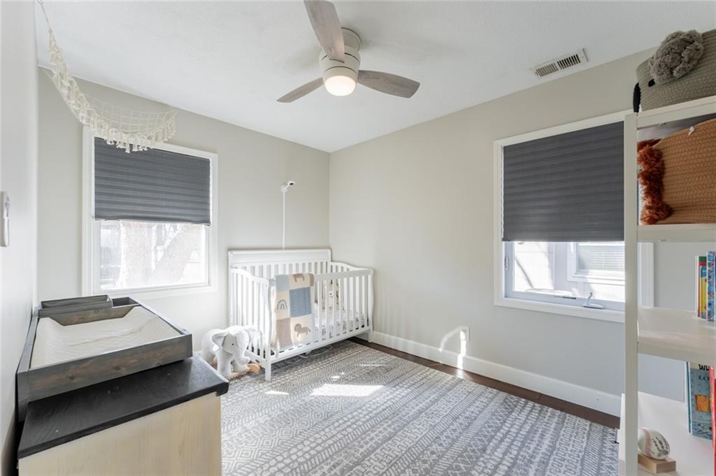 2801 W 75th Place