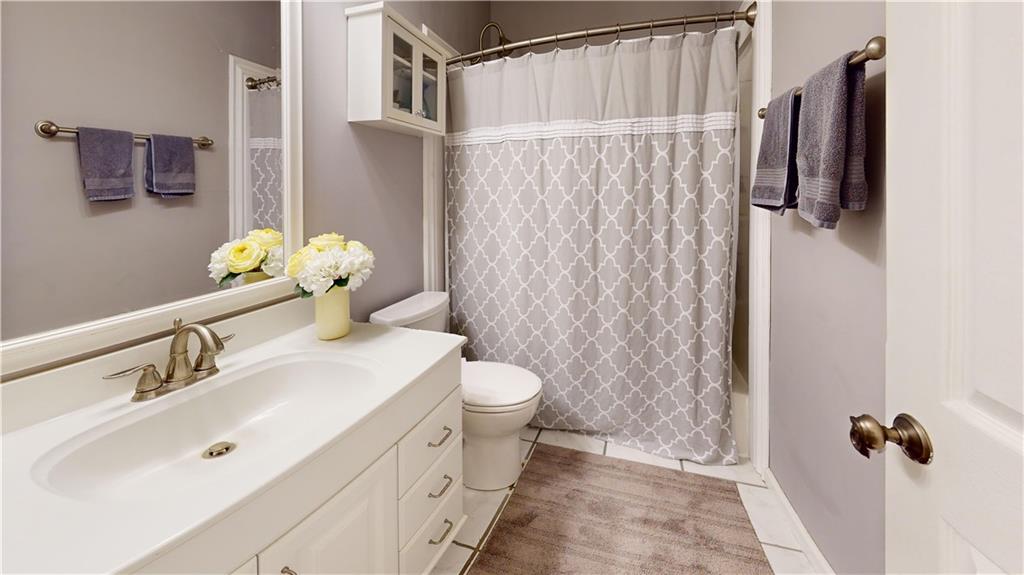 8289 Monrovia Street