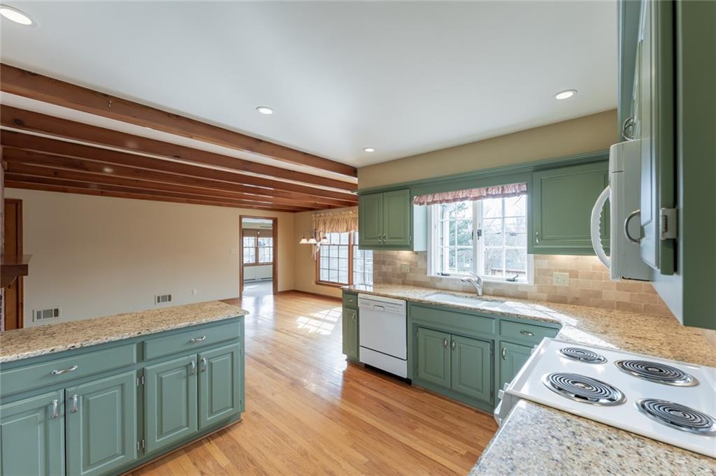 4819 W 65th Street