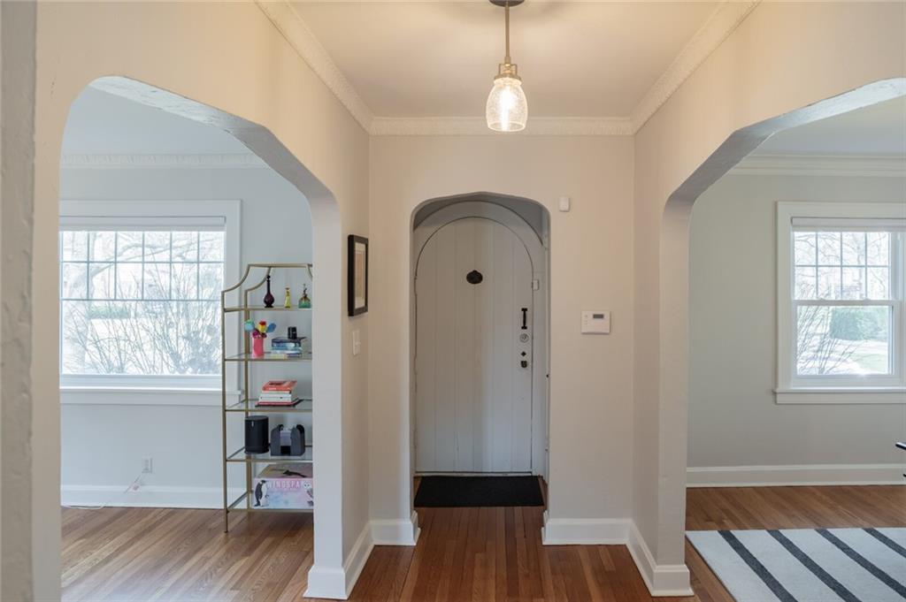 47 W Winthrope Road