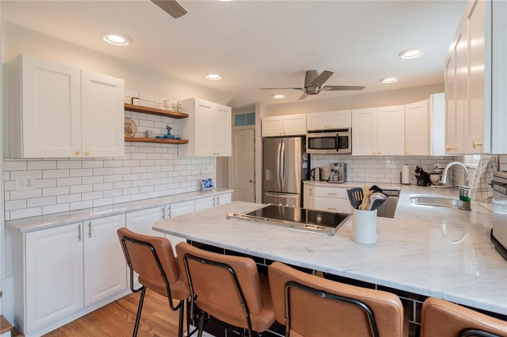 47 W Winthrope Road