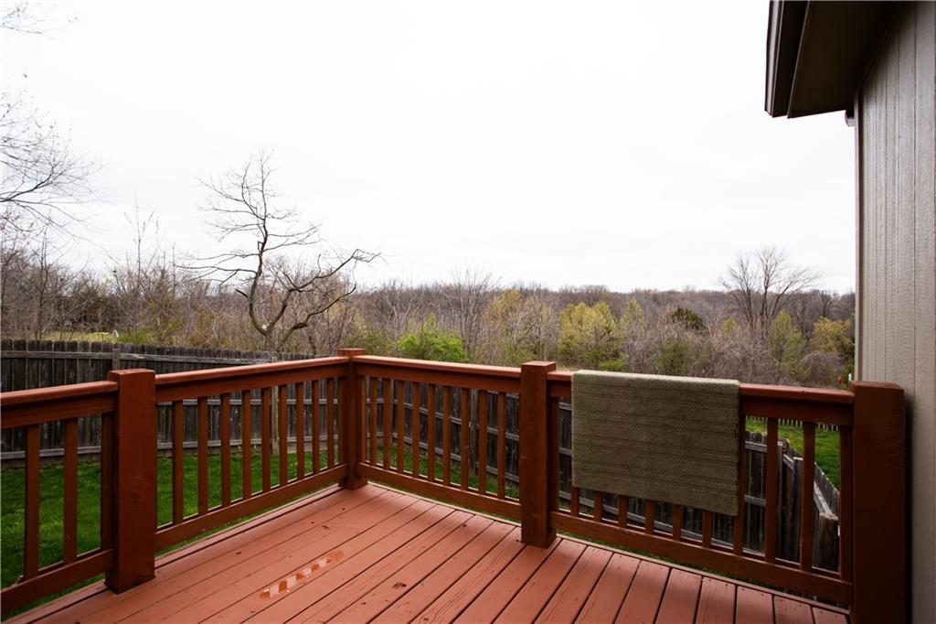 409 NW Fox Hollow Lane