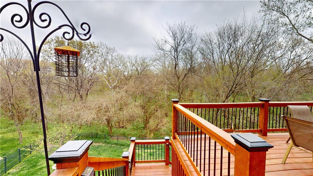 4419 Meadow View Drive