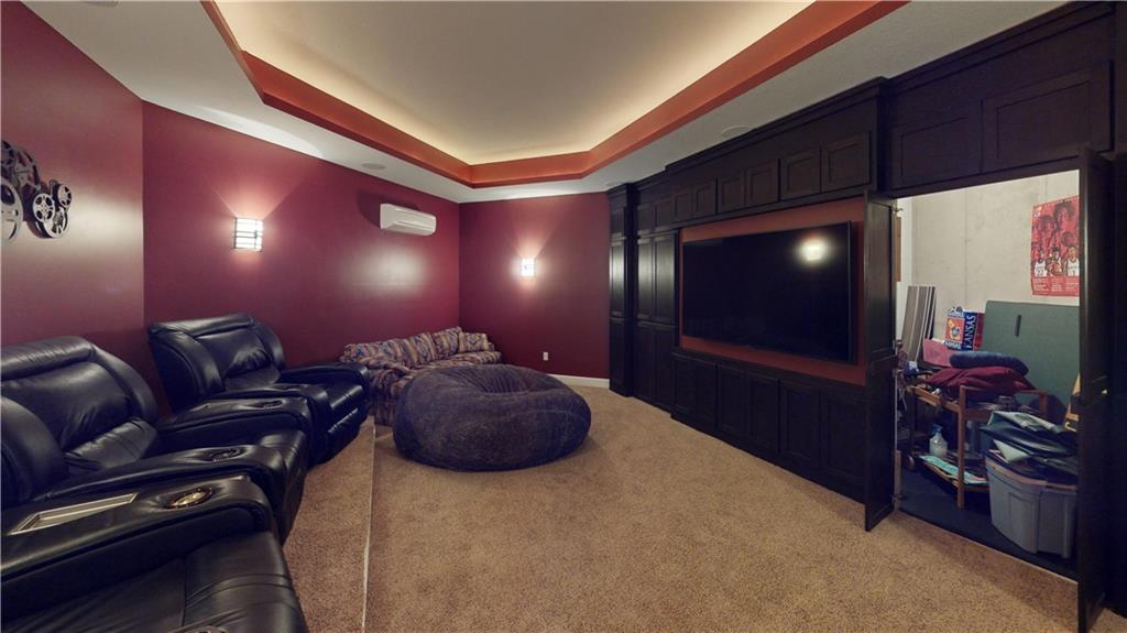 4419 Meadow View Drive
