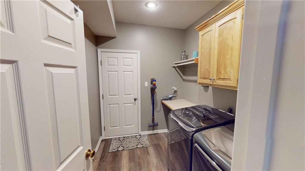 4419 Meadow View Drive