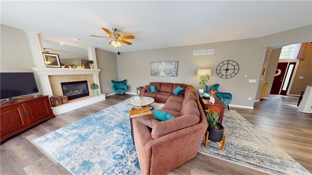 4419 Meadow View Drive
