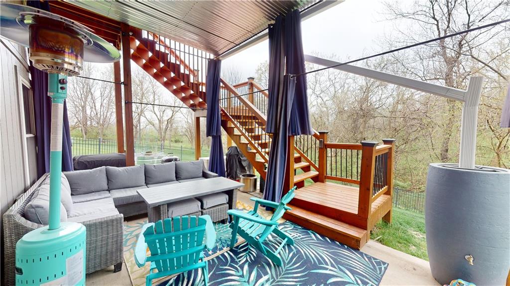 4419 Meadow View Drive