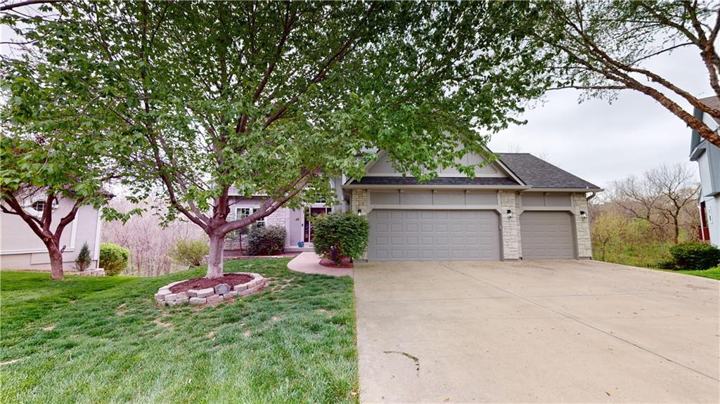 4419 Meadow View Drive